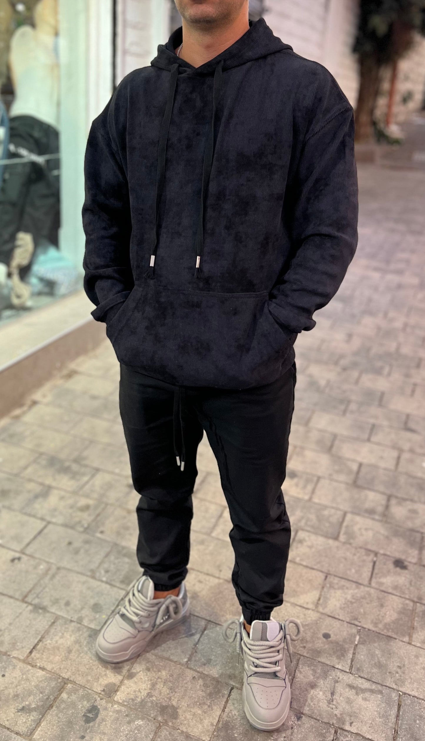 קפוצ׳ון קורדרוי שחור