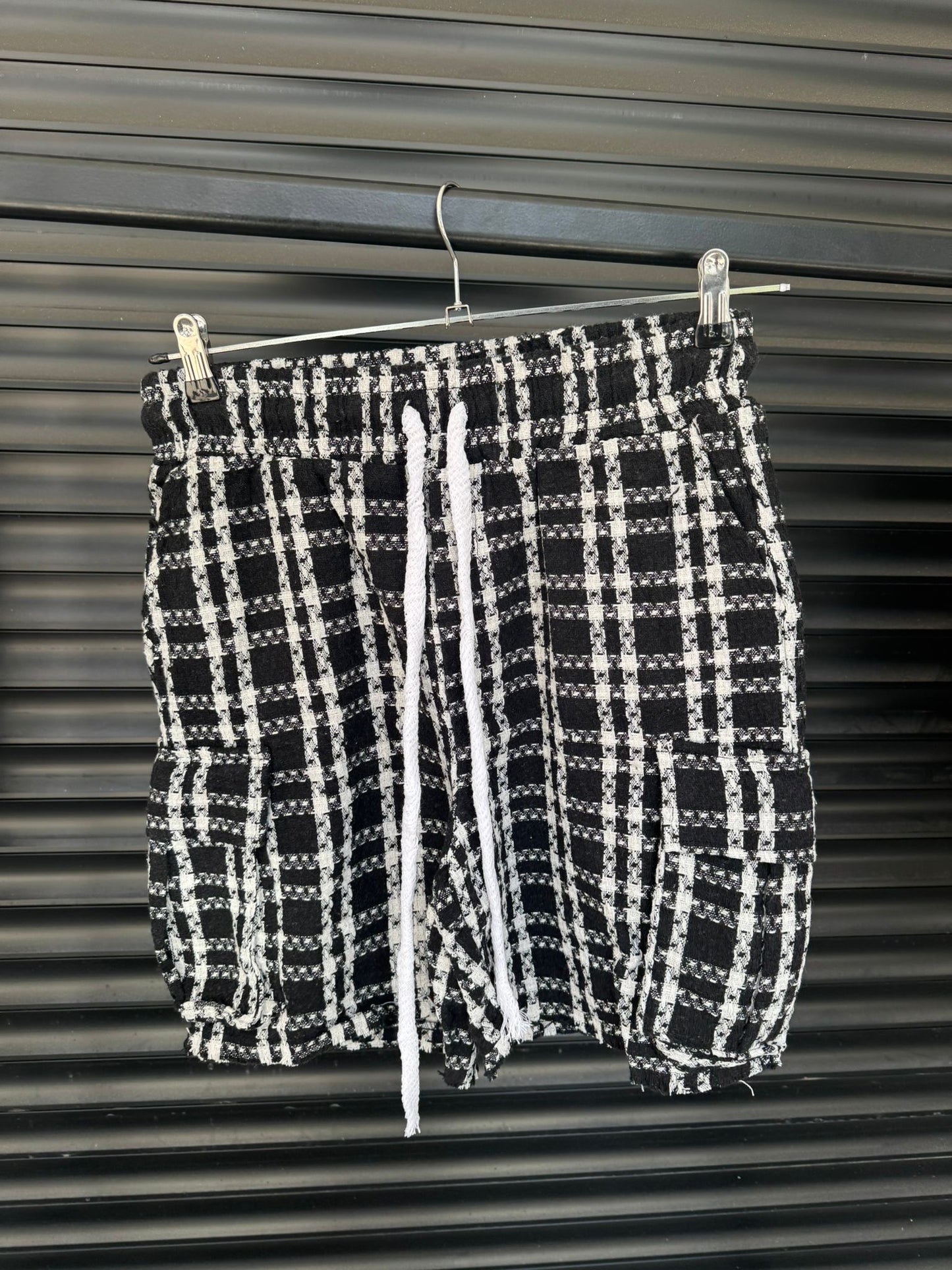מכנס בלנקו סרוג שחור לבן כיסים