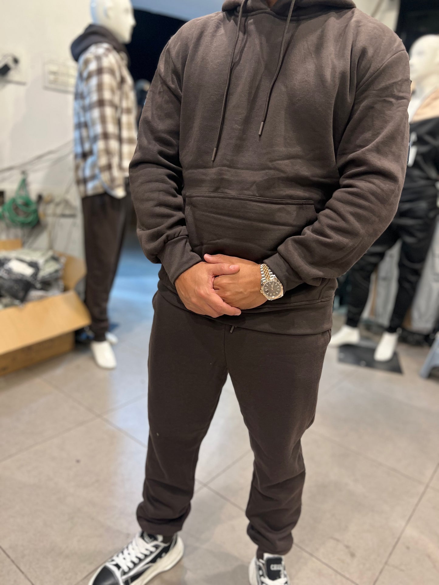 חליפת קפוצ׳ון פותר חום