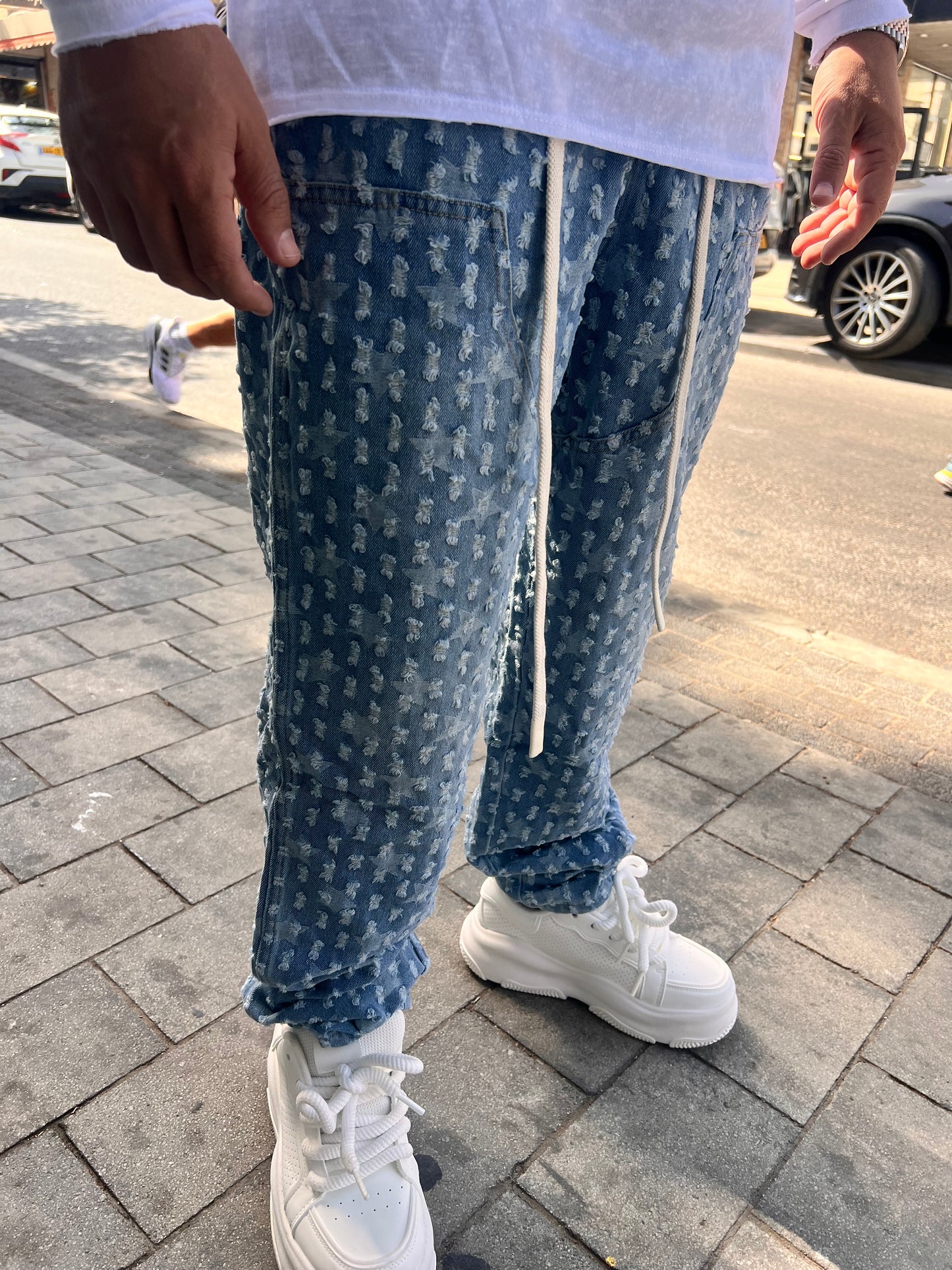 ג׳ינס אופנה מונקו