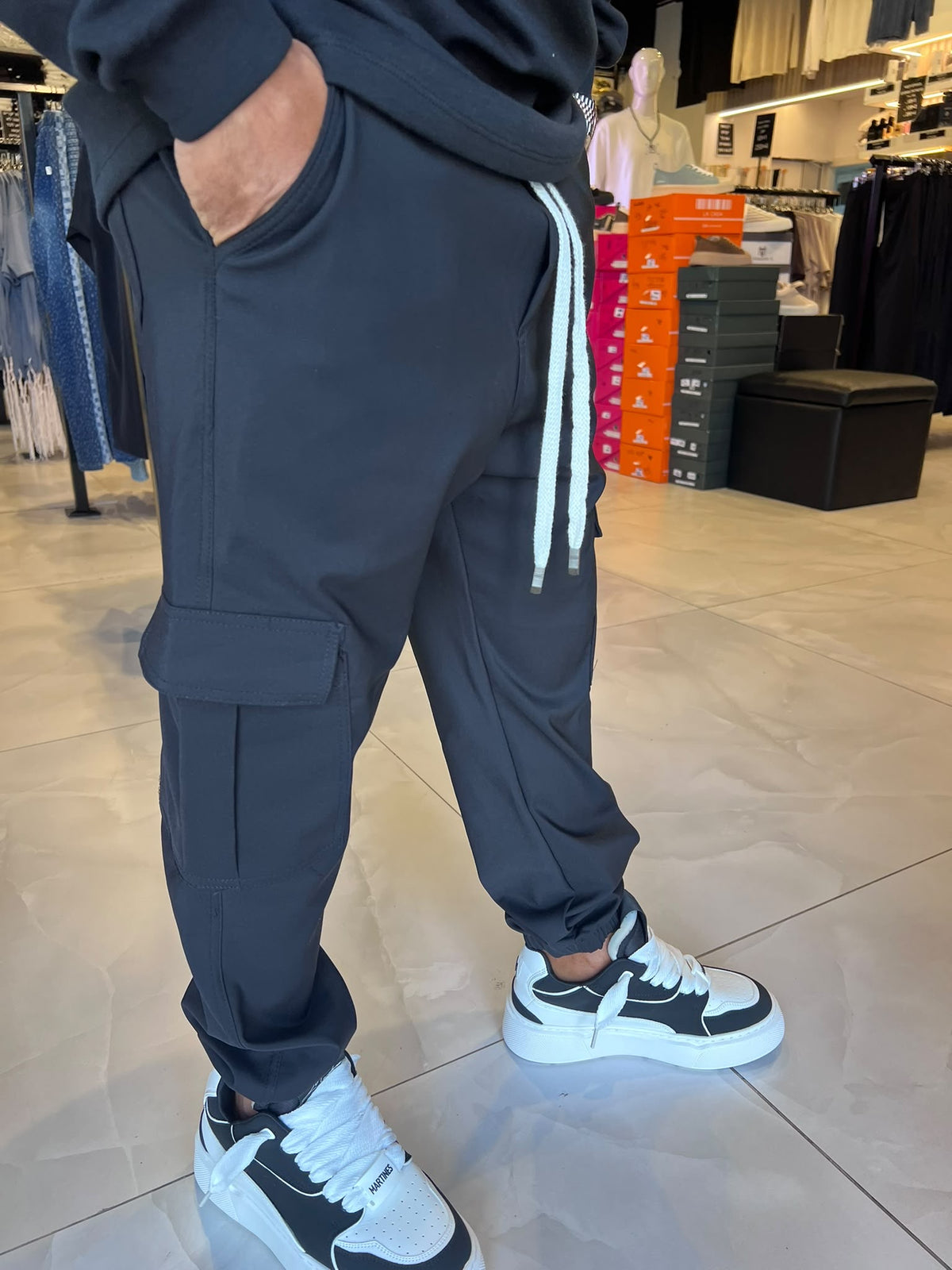 דגמ״ח צבע שחור