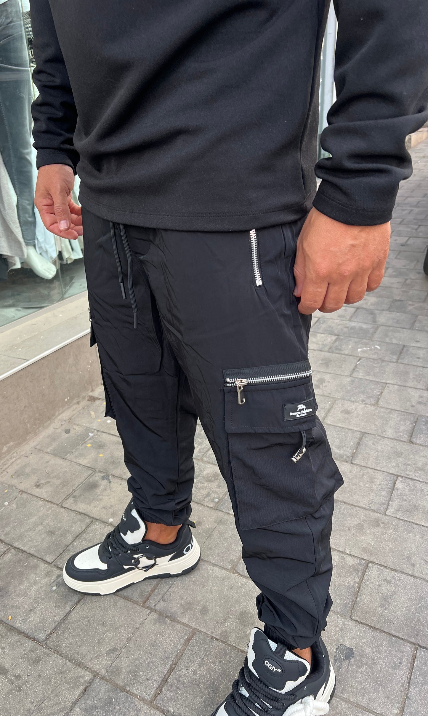 דגמ״ח ניילון רוכסנים שחור