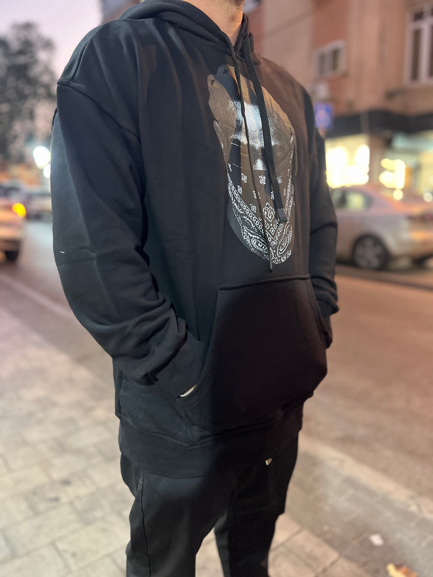 קפוצ'ון מסכה אופנה שחור שחור