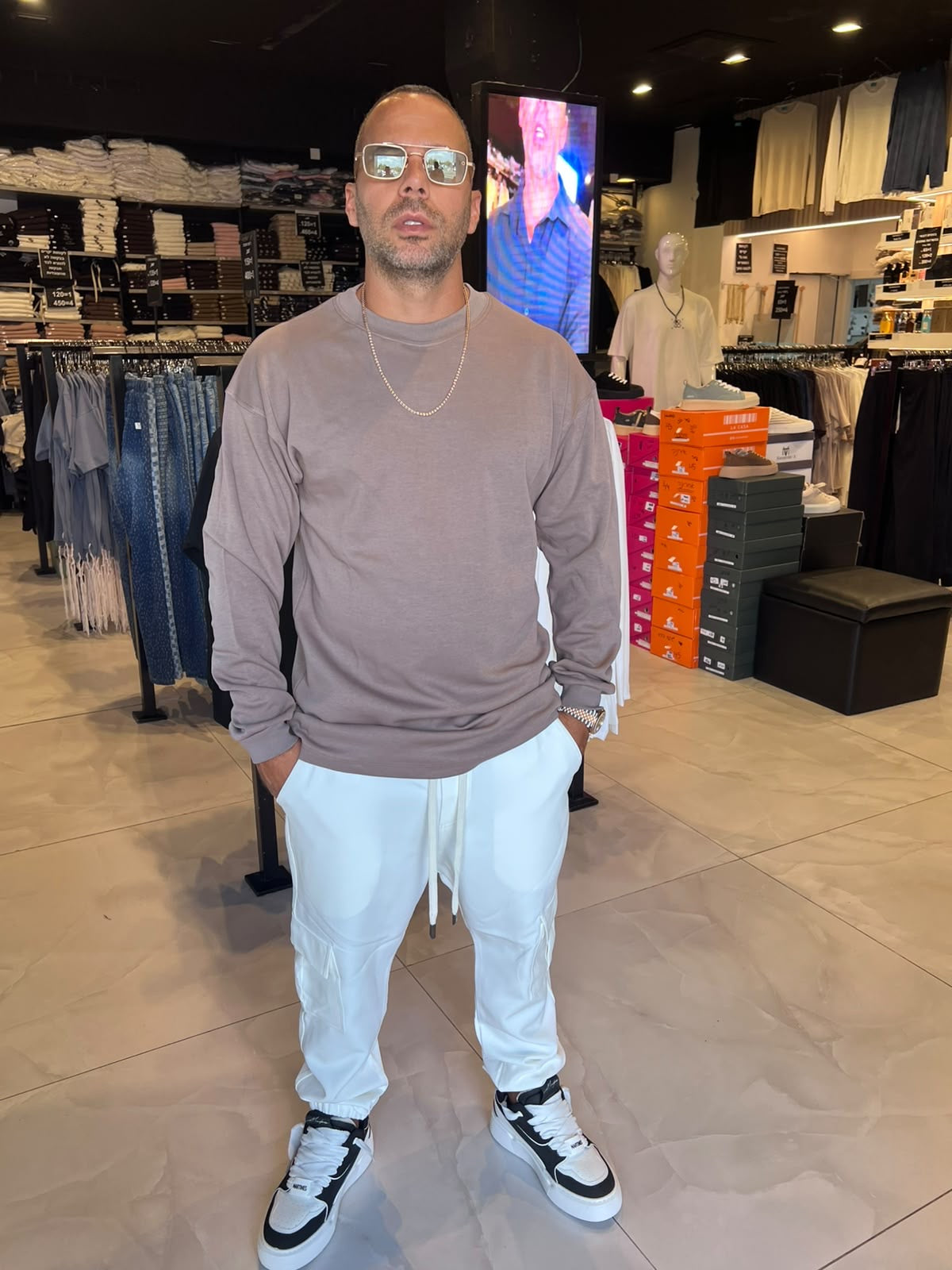 חולצה בד עבה צבע מוקה
