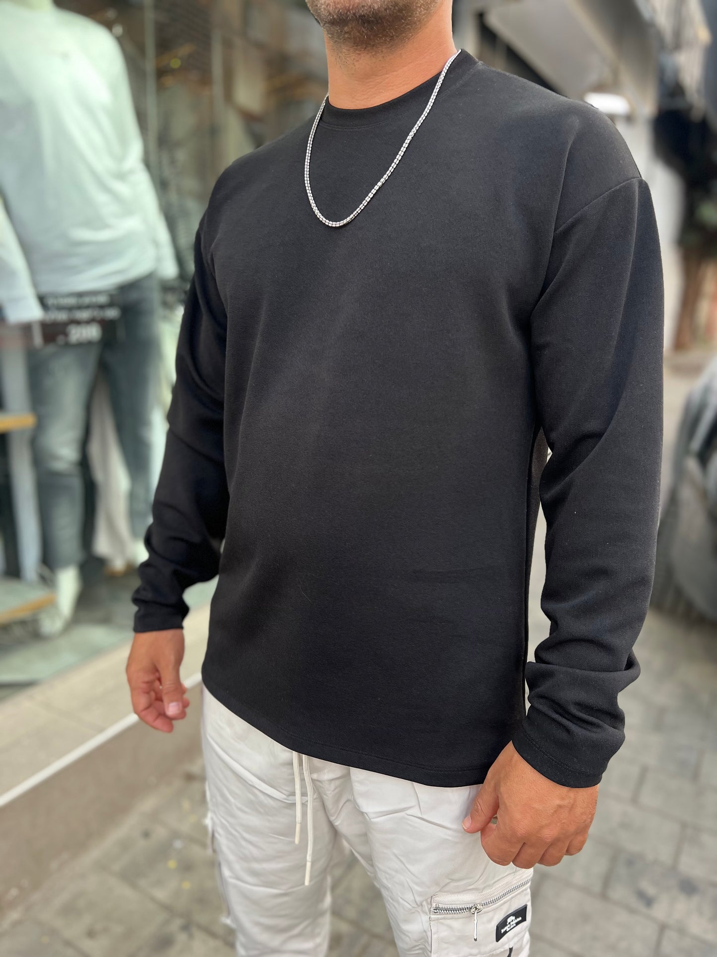 טישרט חלקה בד מיוחד שחורה