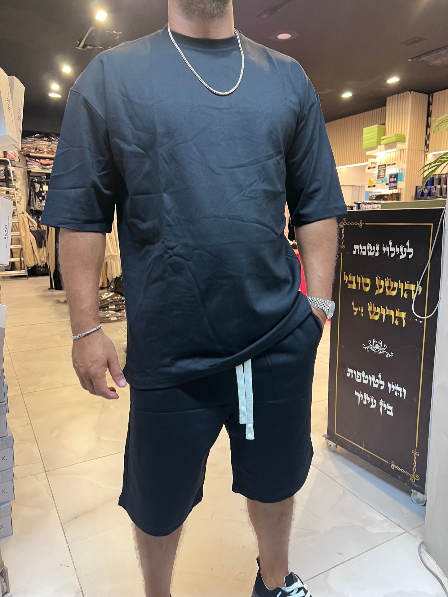 חליפת טוקיו שחור
