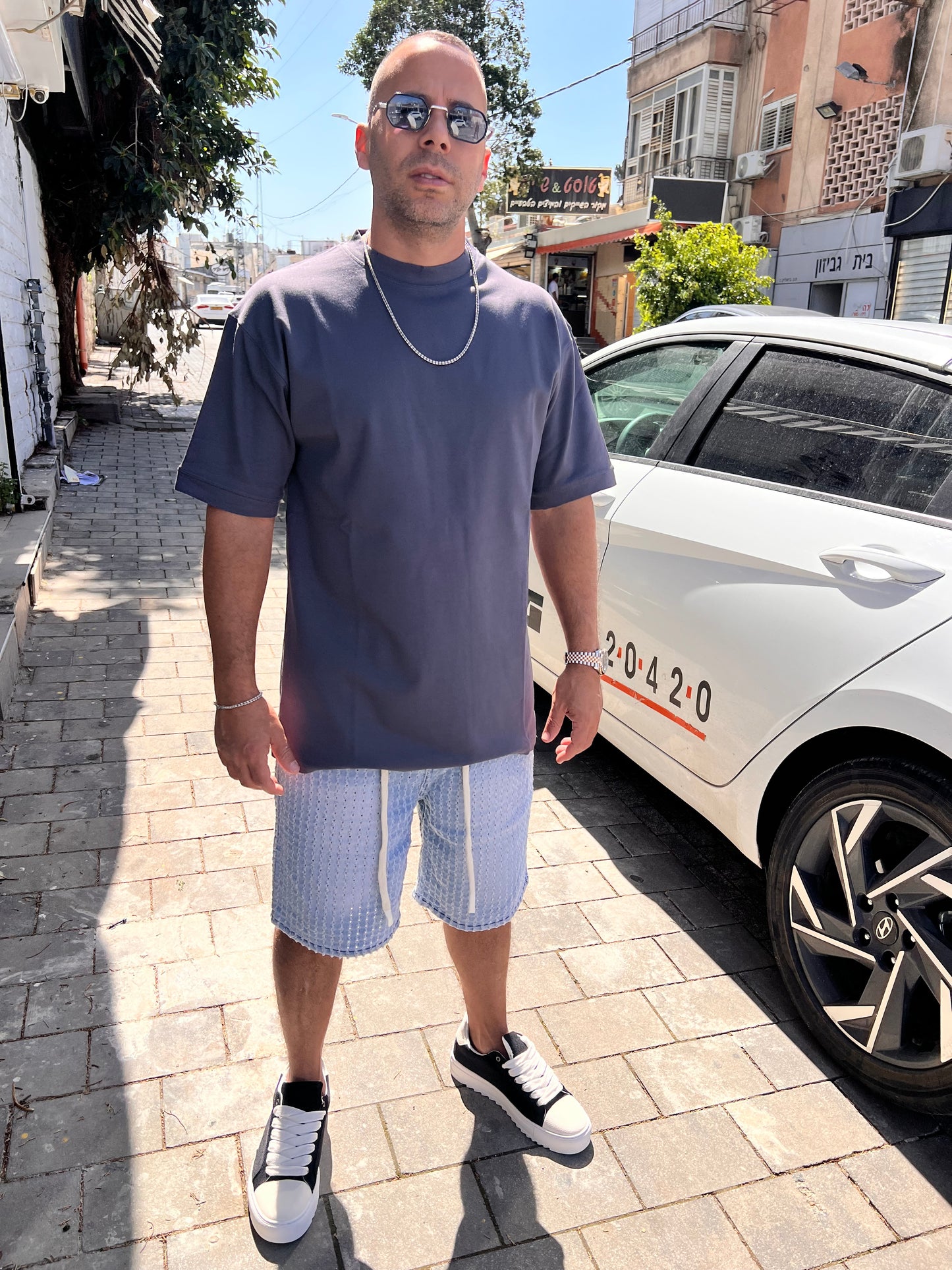 טישרט טוקיו צבע אפור