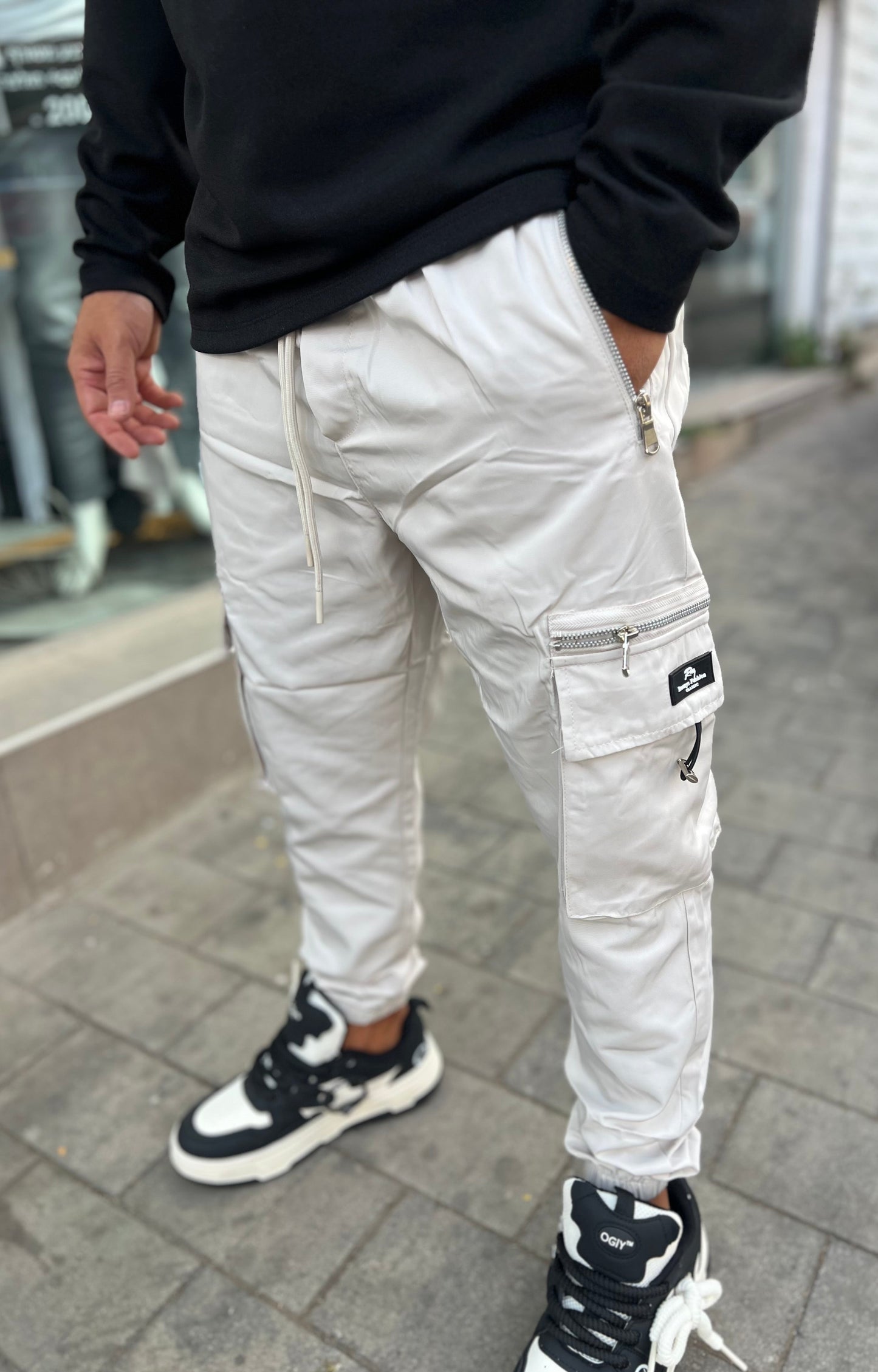 ‎דגמ״ח ניילון רוכסנים צבע בז׳