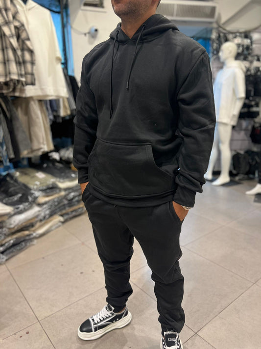 חליפת קפוצ׳ון פותר שחור