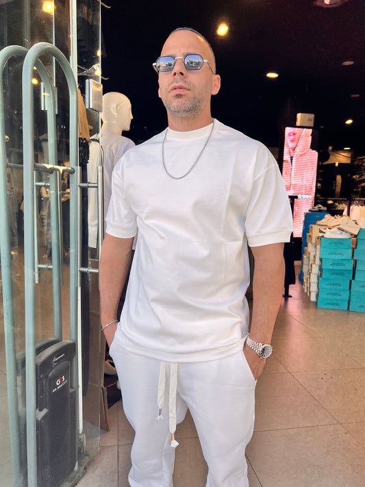 טישרט בד עבה מנגט ביד  לבן