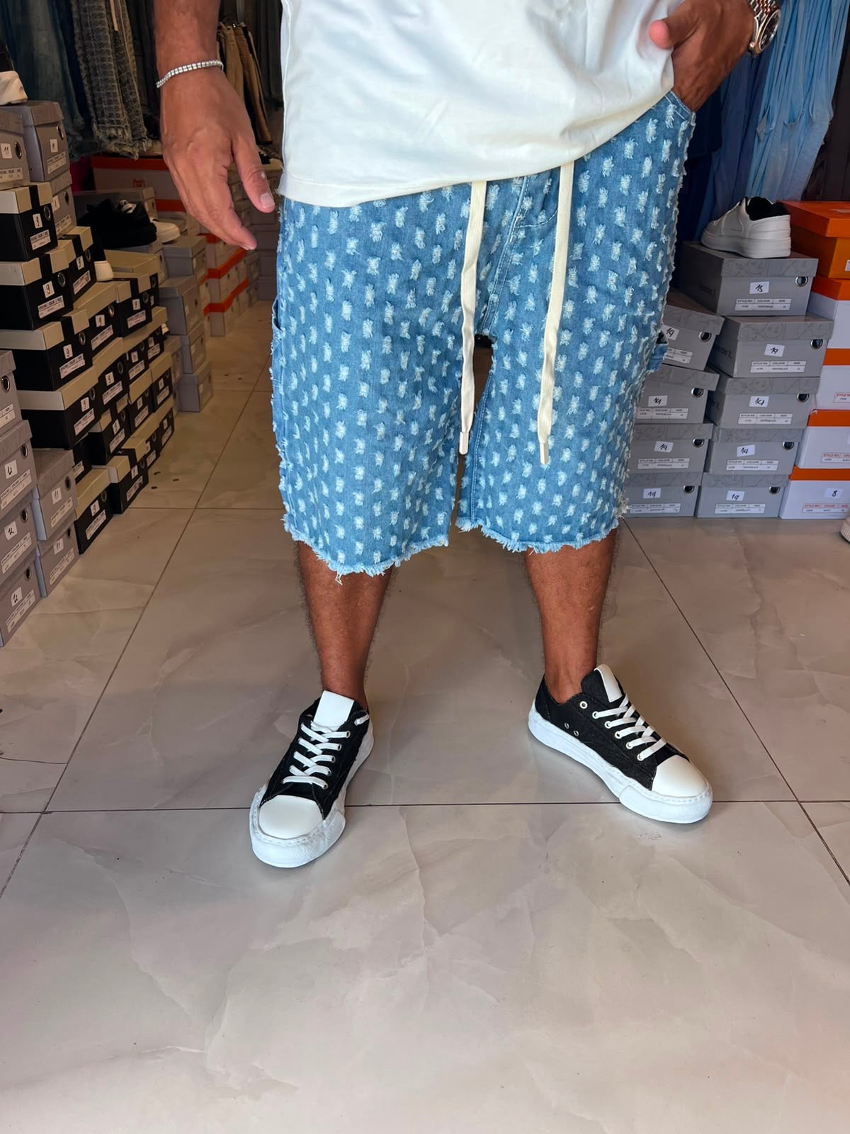 ברמודה ג׳ינס