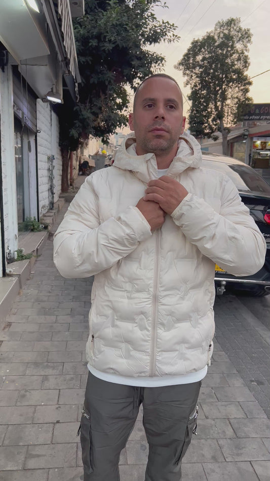 מעיל רוח צבע בז׳